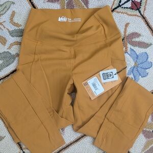 NWT REI Take Your Time Leggings Rustic Gold